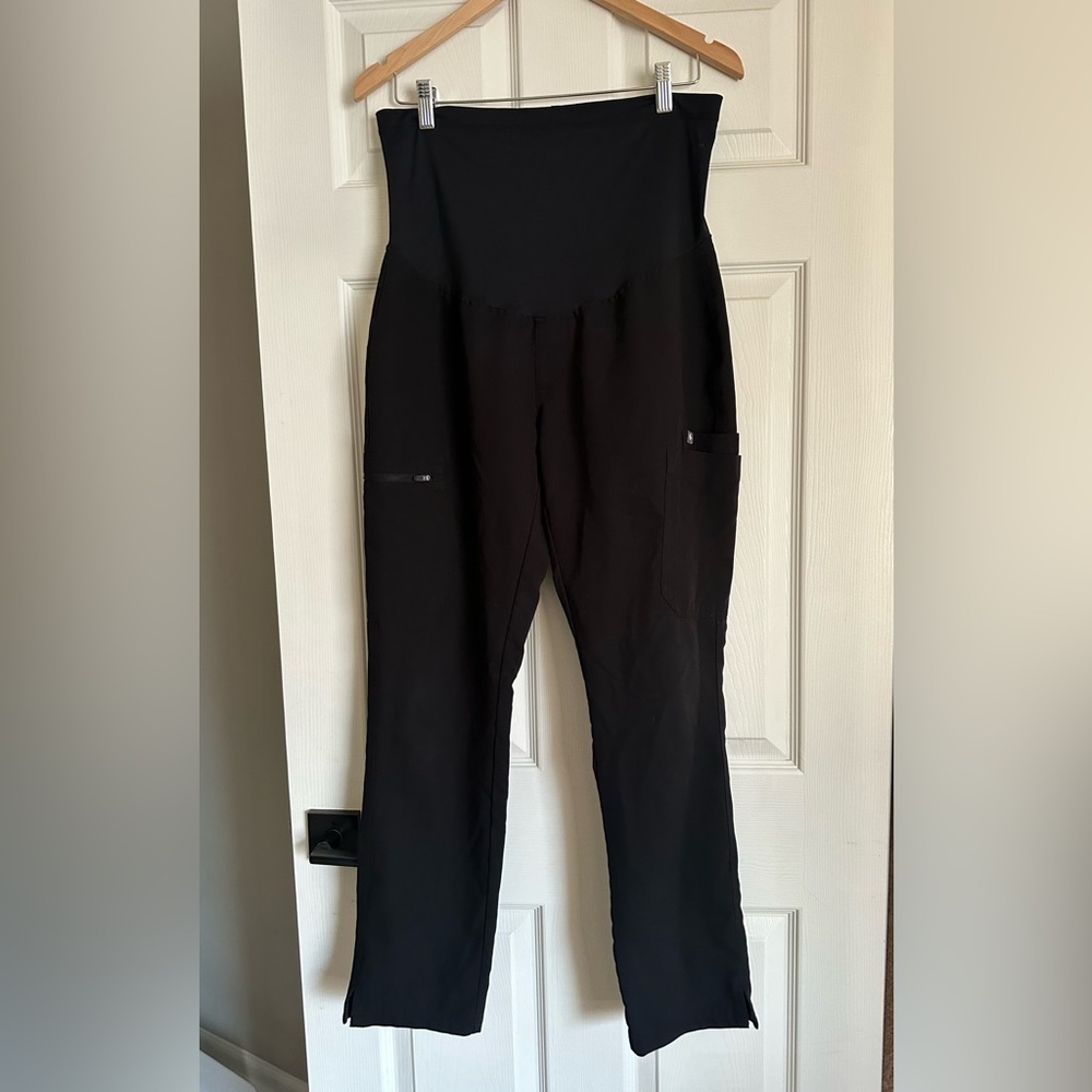 Size Medium Straight Leg Maternity Scrub Pants